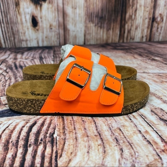Ositos Bright Neon Orange Buckle Slide Sandals NIB Size 8 - Picture 3 of 13